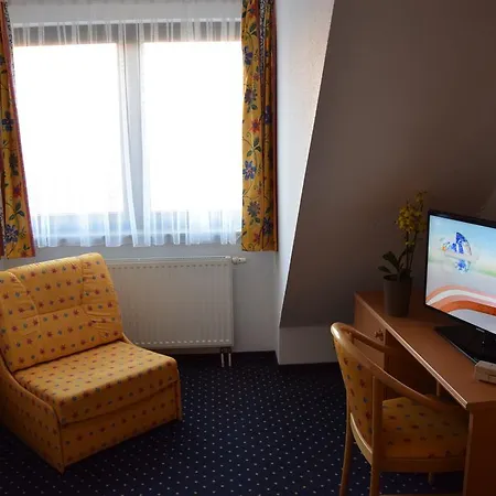 Gæstehus Landgasthof Zur Eiche 3*