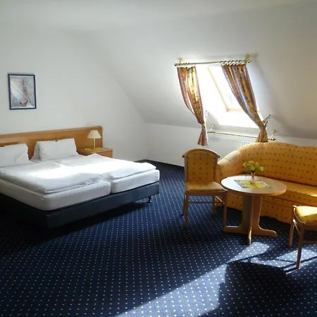 Landgasthof Zur Eiche Gæstehus 3*